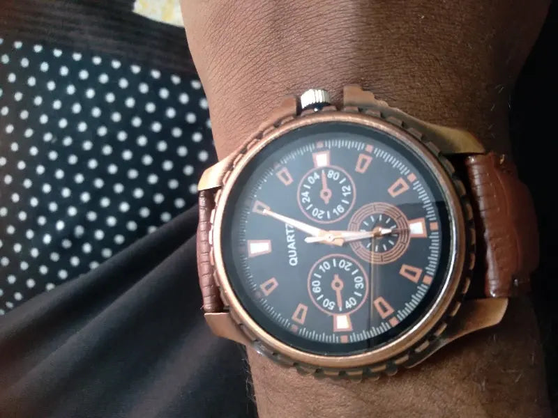 Classy Men Stainless Steel Watch